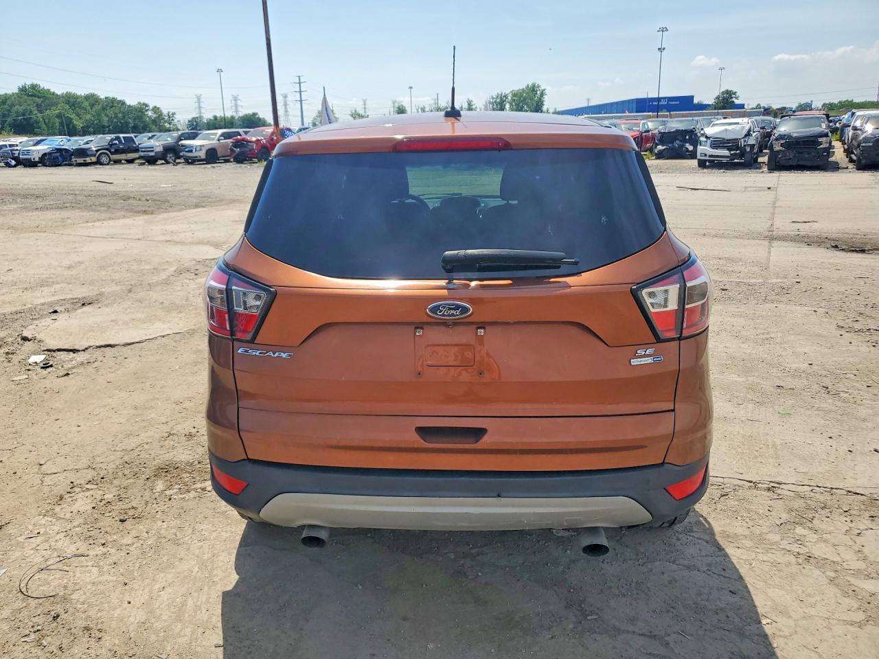 2017 FORD ESCAPE — фото 6