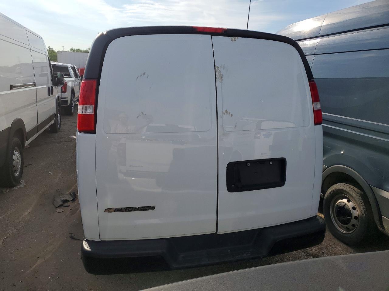 CHEVROLET EXPRESS