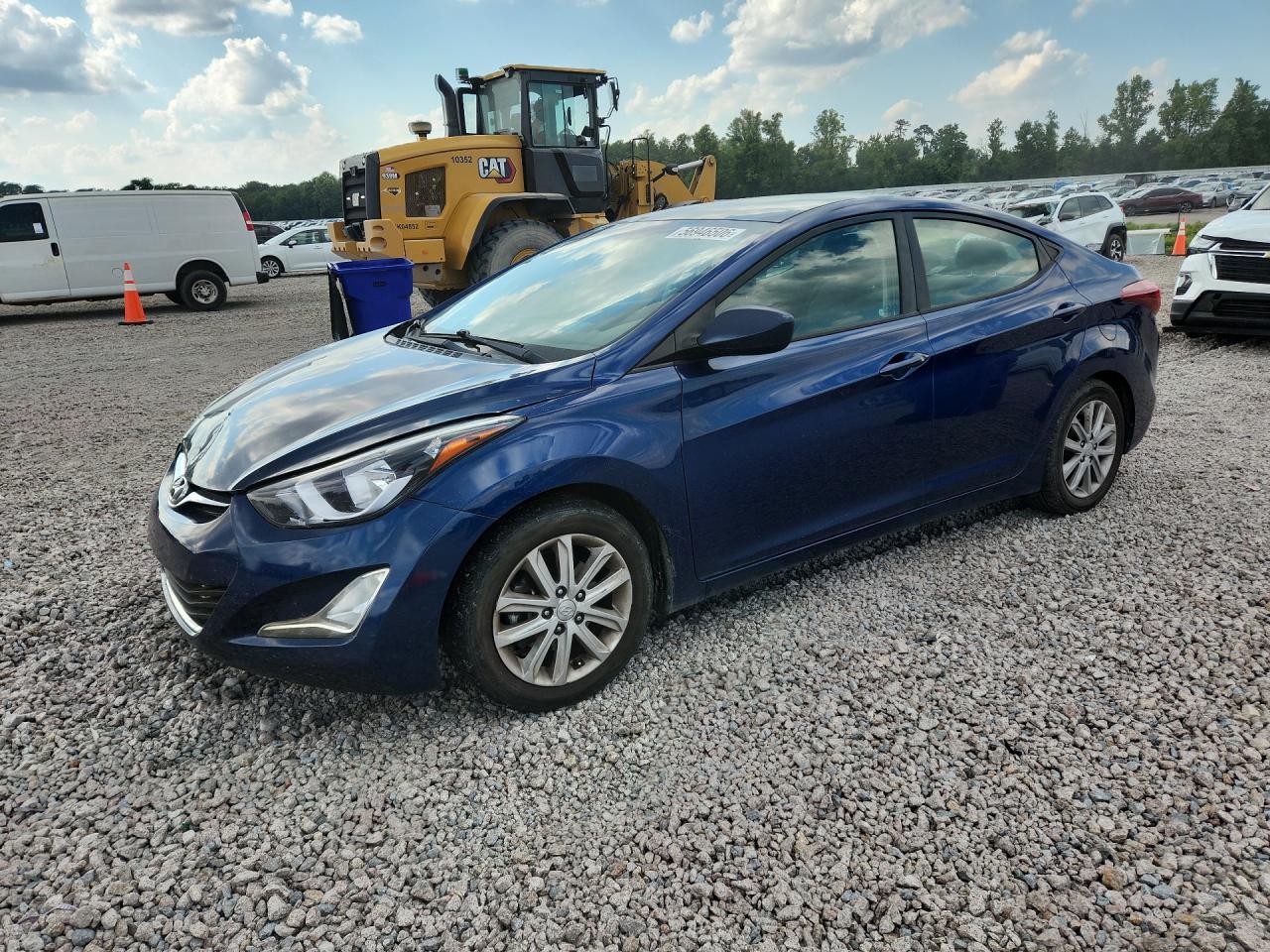 2015 HYUNDAI ELANTRA — фото 1