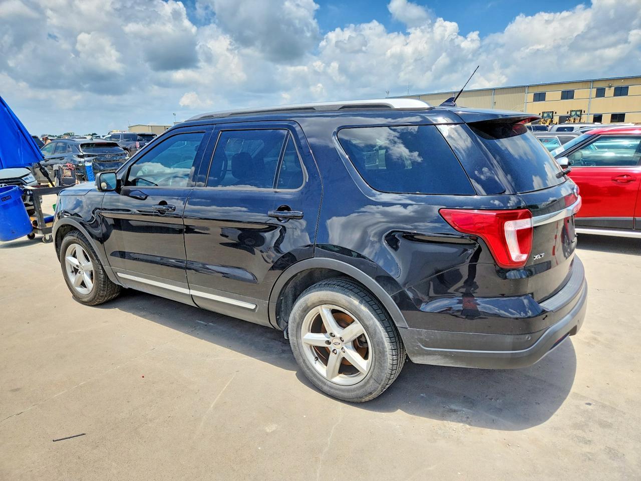 2019 FORD EXPLORER — фото 2
