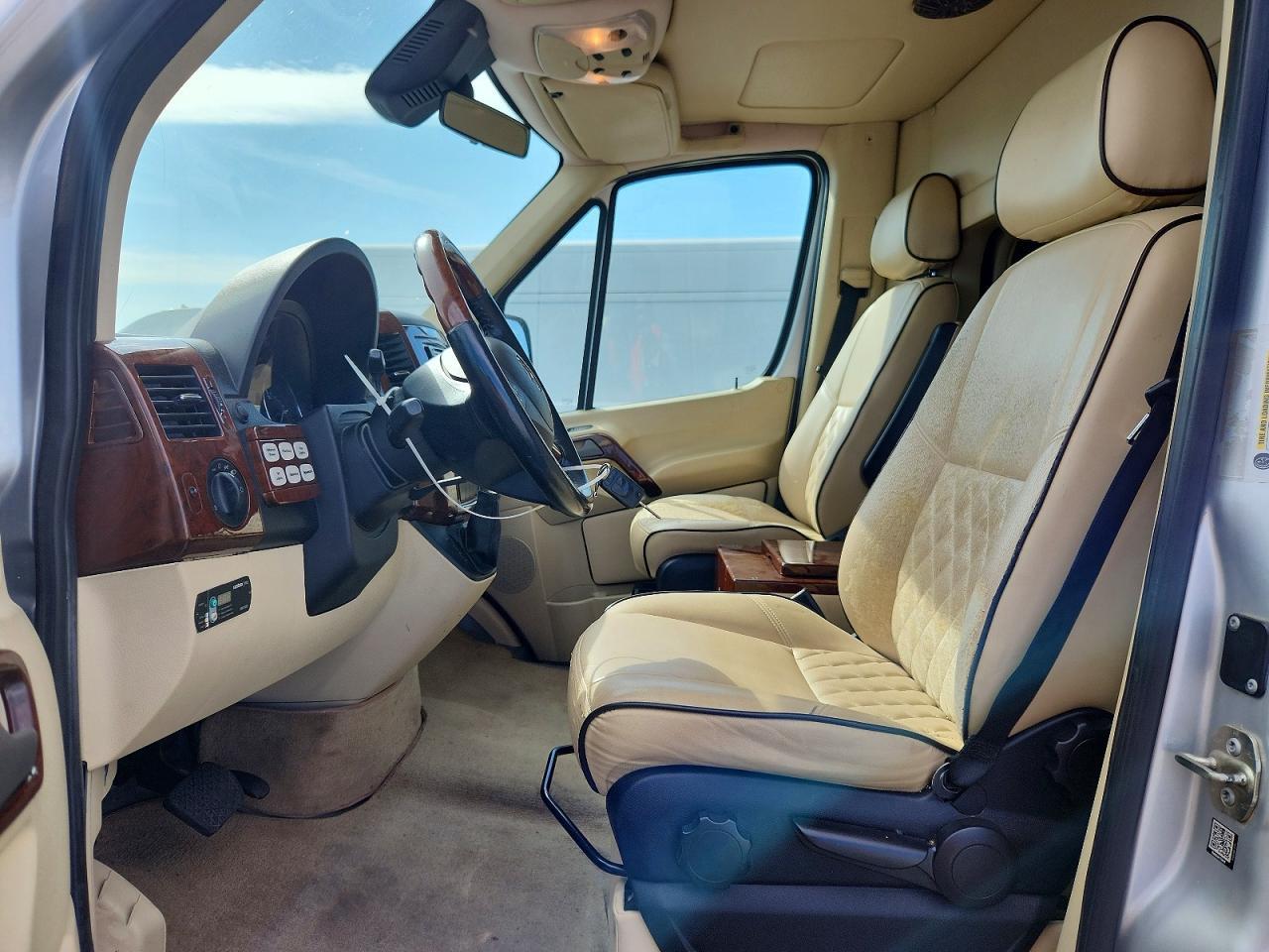 2015 MERCEDES-BENZ SPRINTER — фото 7