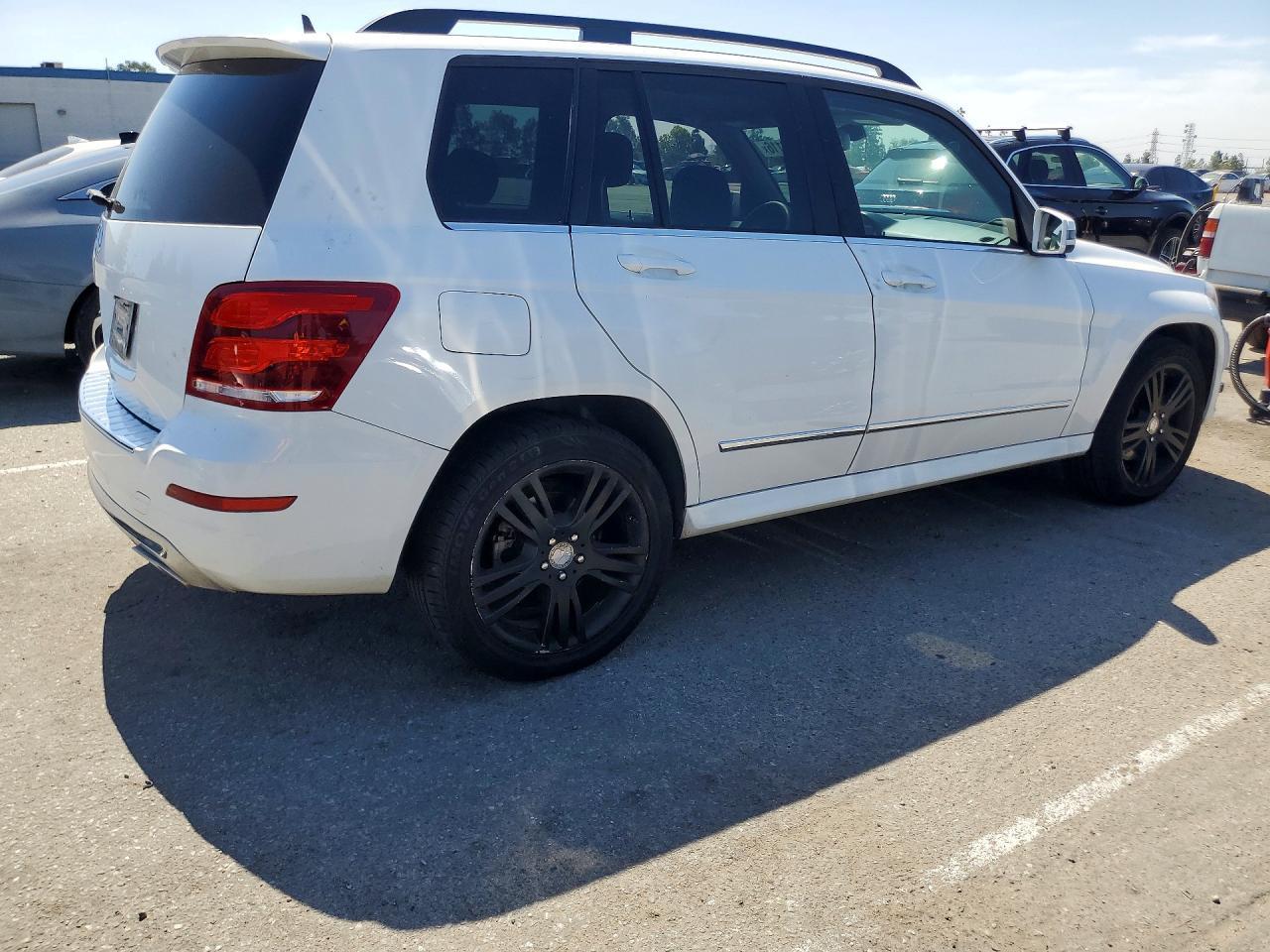2015 MERCEDES-BENZ GLK-CLASS — фото 3