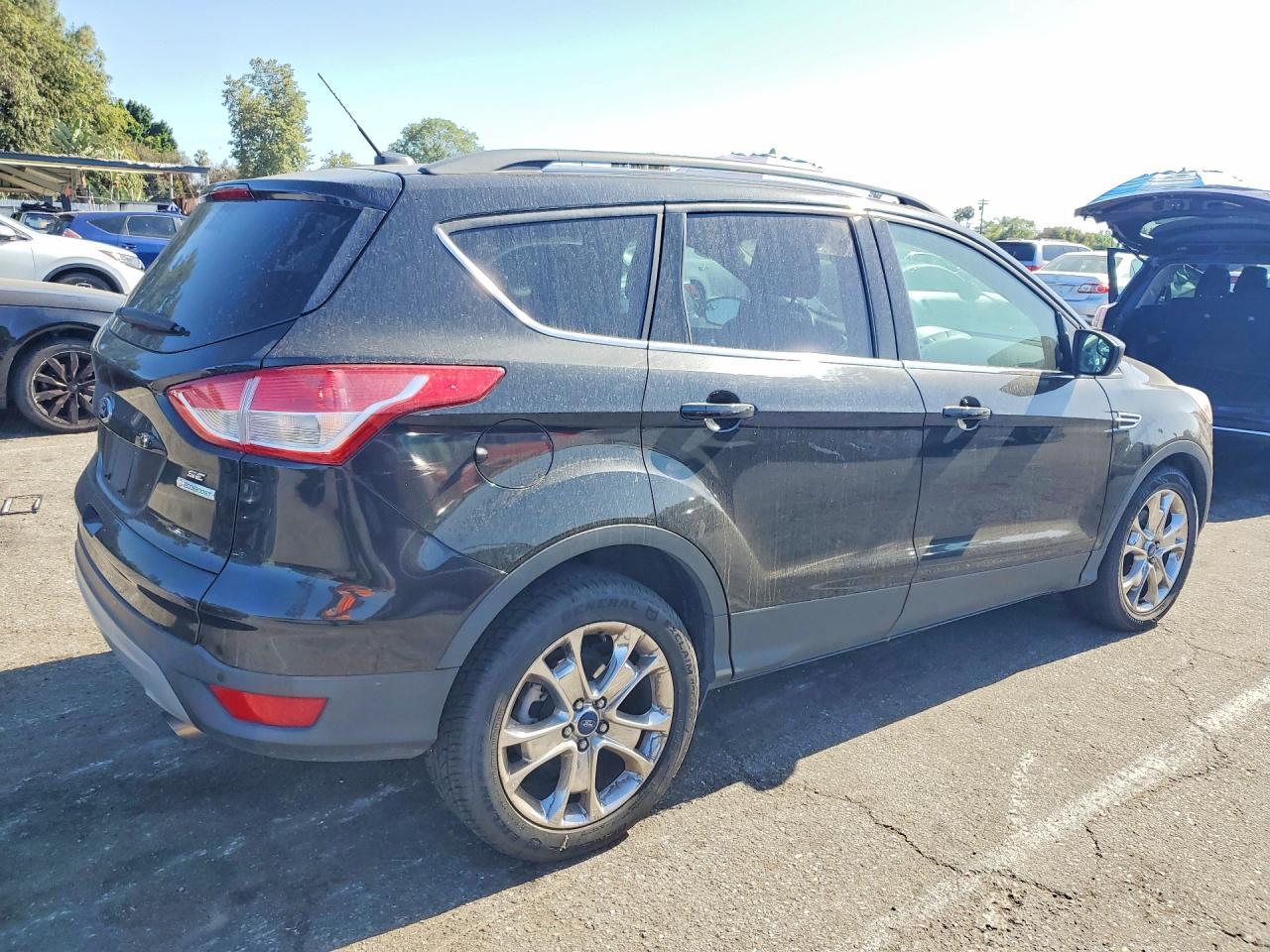 FORD ESCAPE