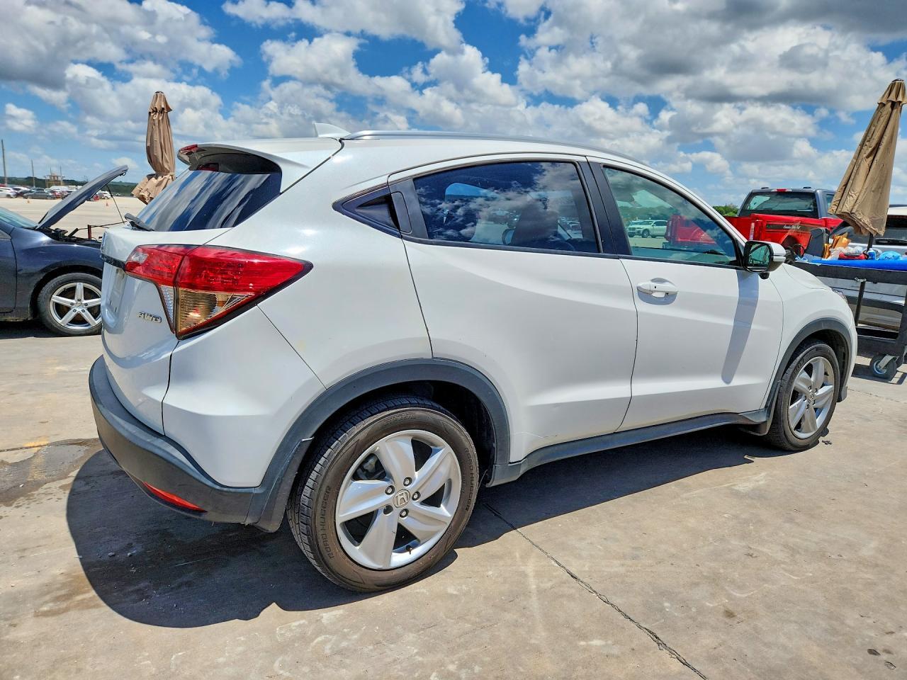 2019 HONDA HR-V — фото 3