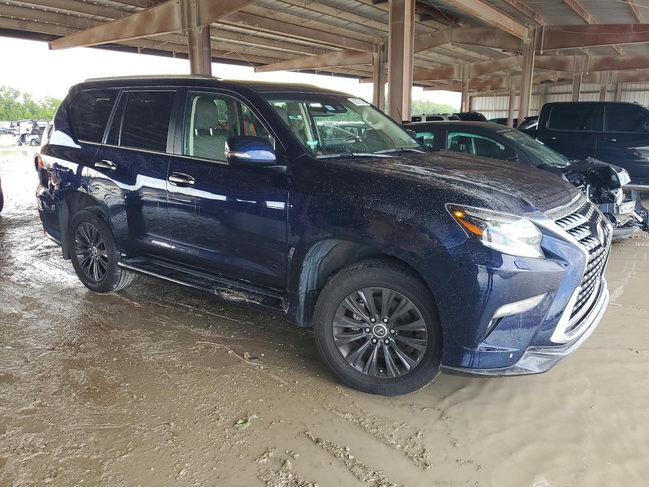 2023 LEXUS GX 460 — фото 4