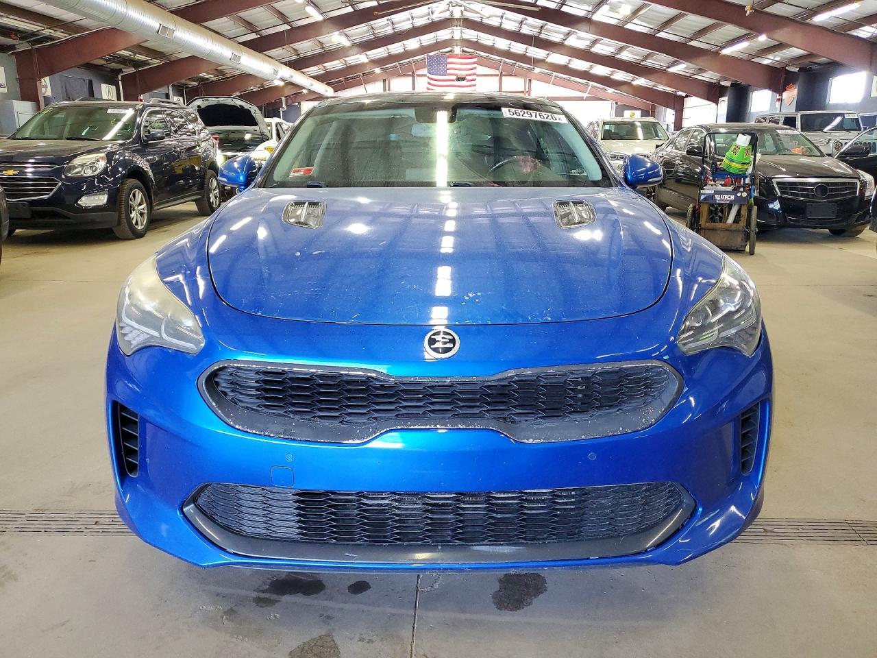 KIA STINGER