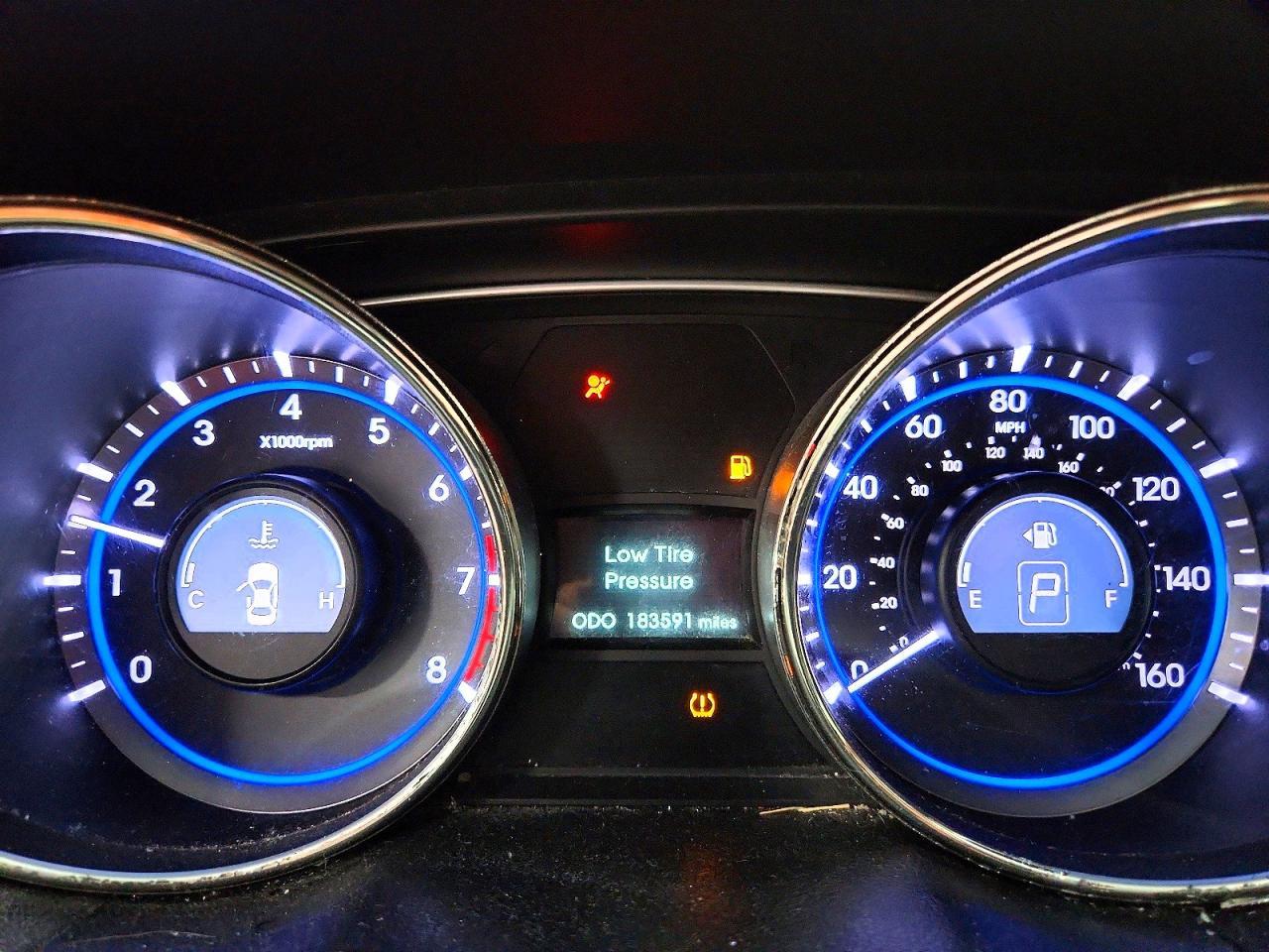 2012 HYUNDAI SONATA — фото 9