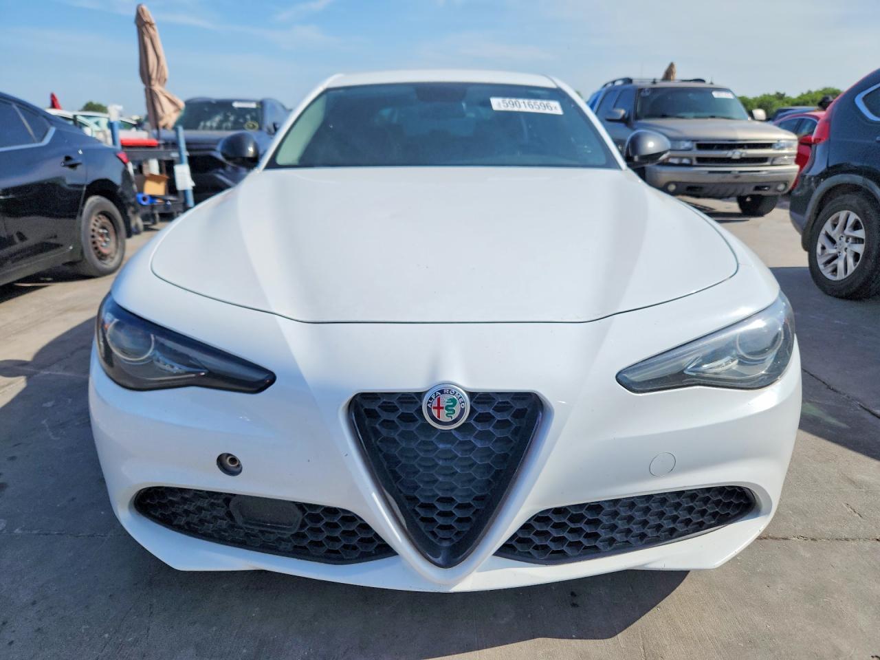 2019 ALFA ROMEO GIULIA — фото 5