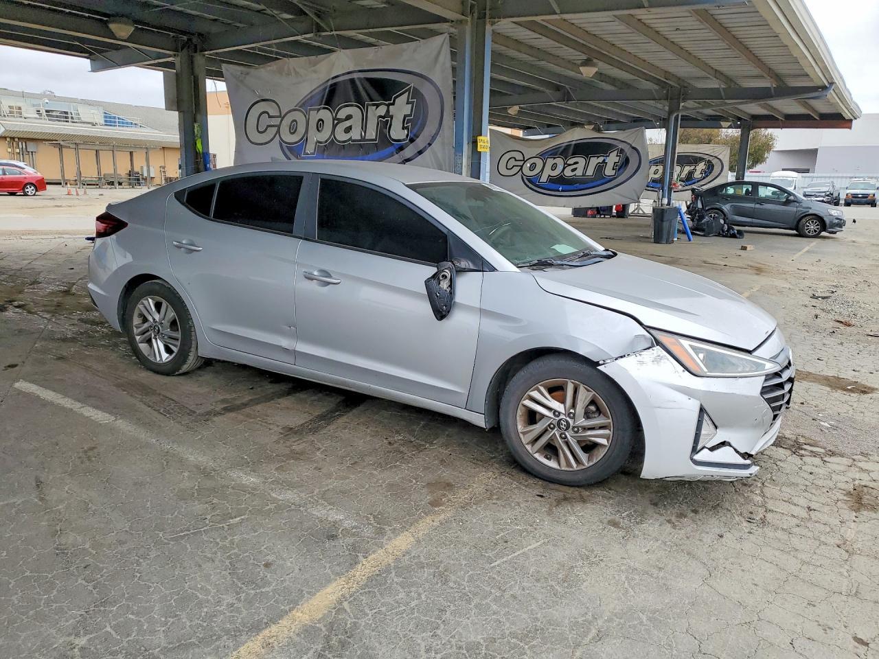 2019 HYUNDAI ELANTRA — фото 4