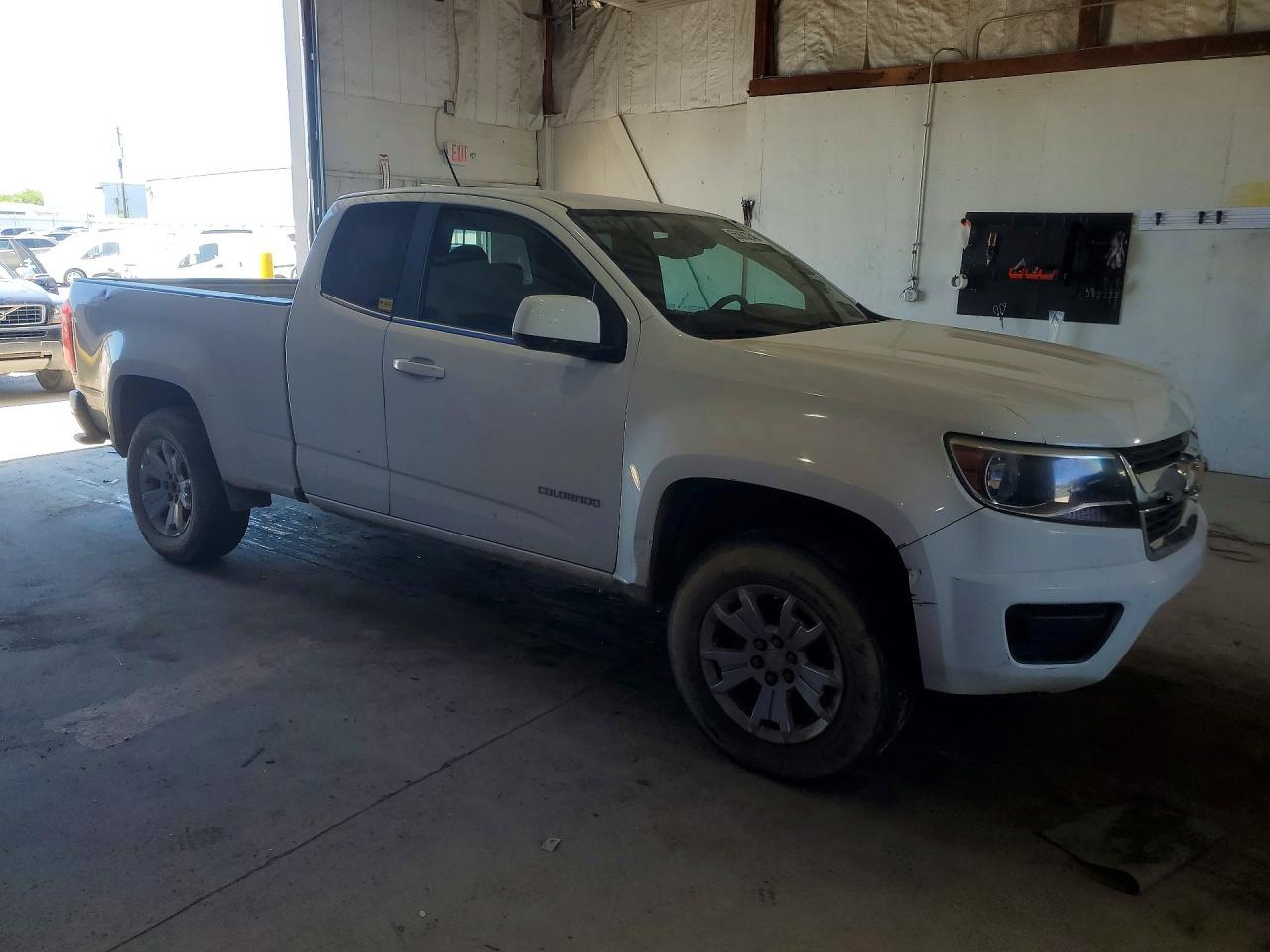 CHEVROLET COLORADO