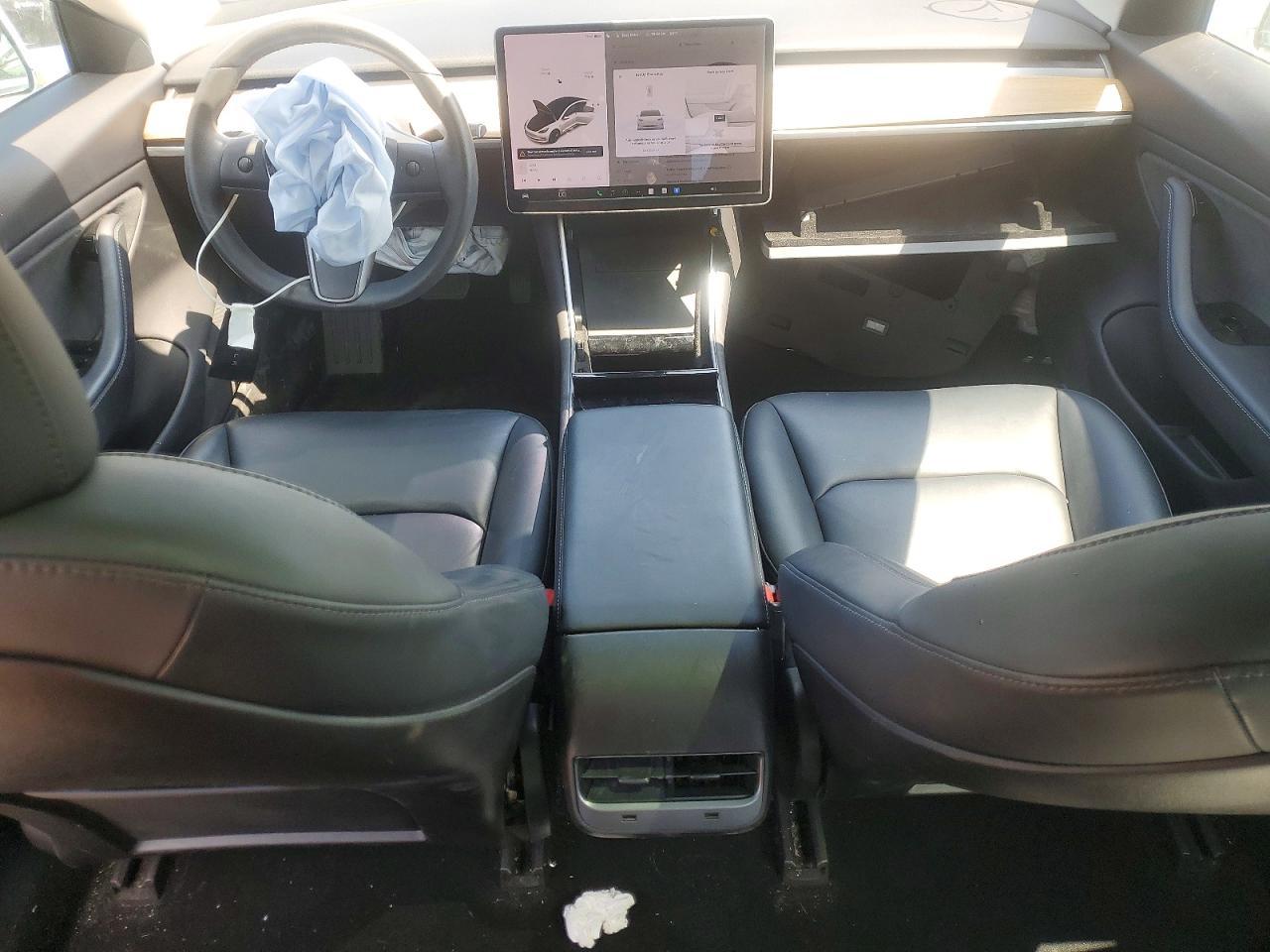 2019 TESLA MODEL 3 — фото 8