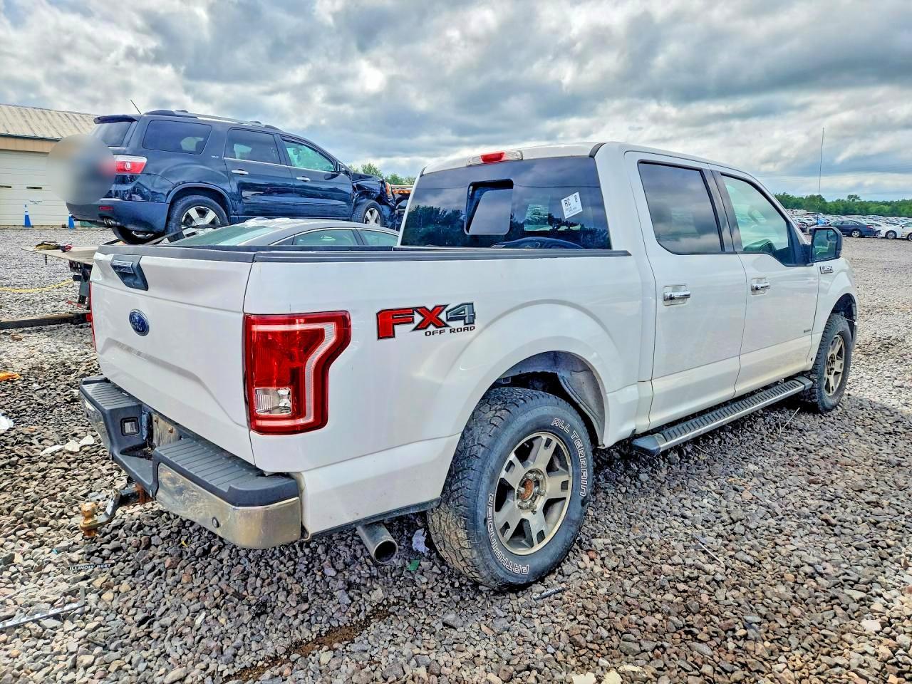 2015 FORD F-150 — фото 3