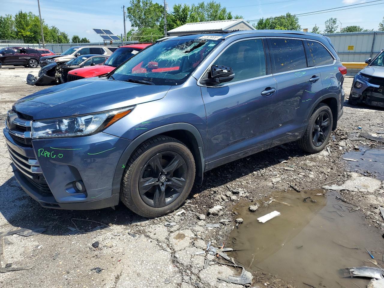 2018 TOYOTA HIGHLANDER — фото 1