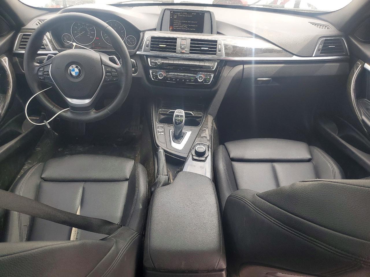 2016 BMW 3 SERIES — фото 8