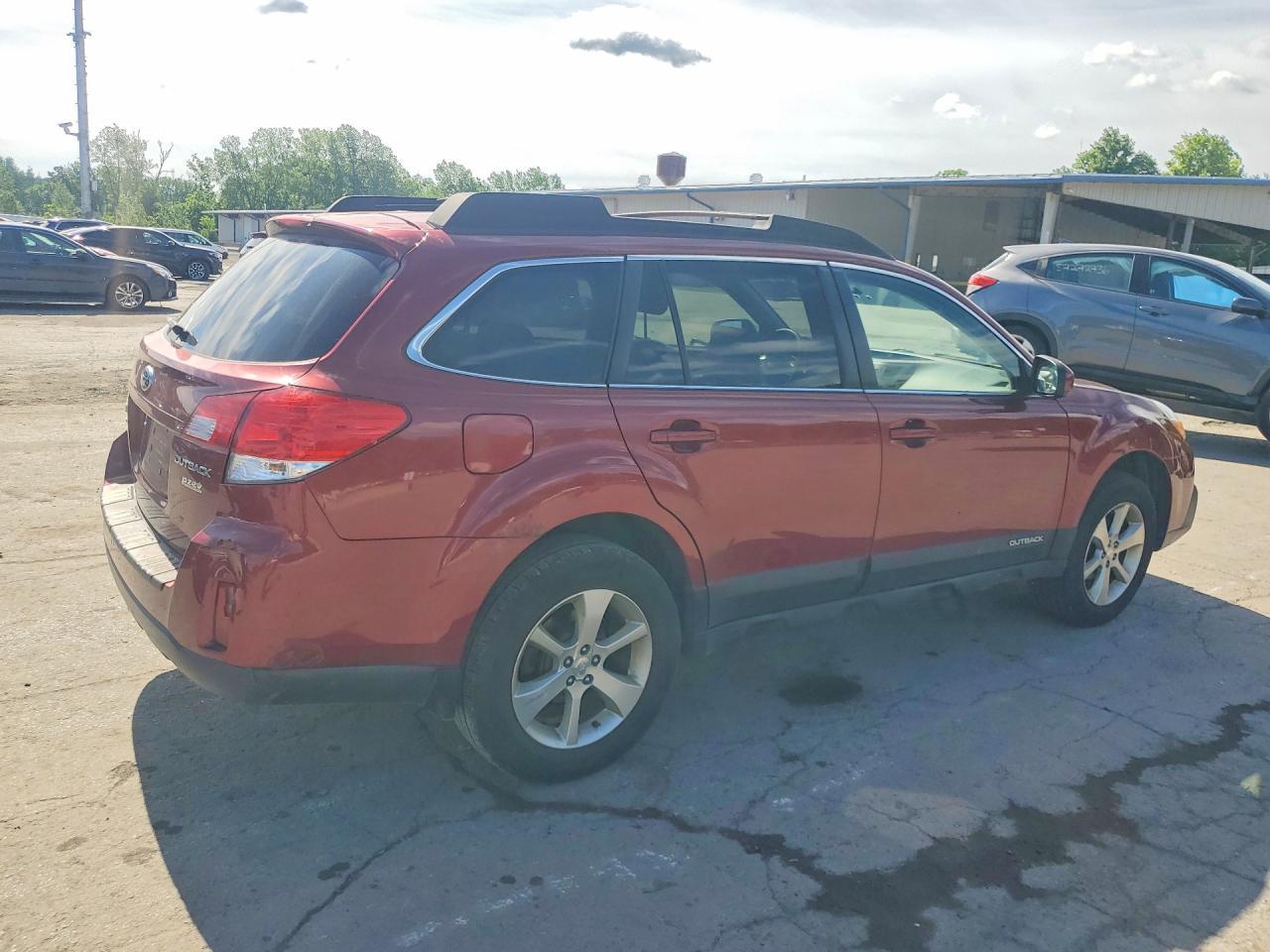 2014 SUBARU OUTBACK — фото 3