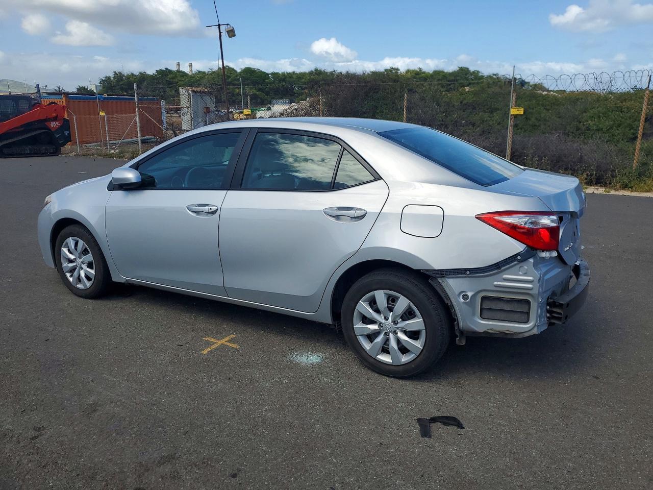 2015 TOYOTA COROLLA — фото 2