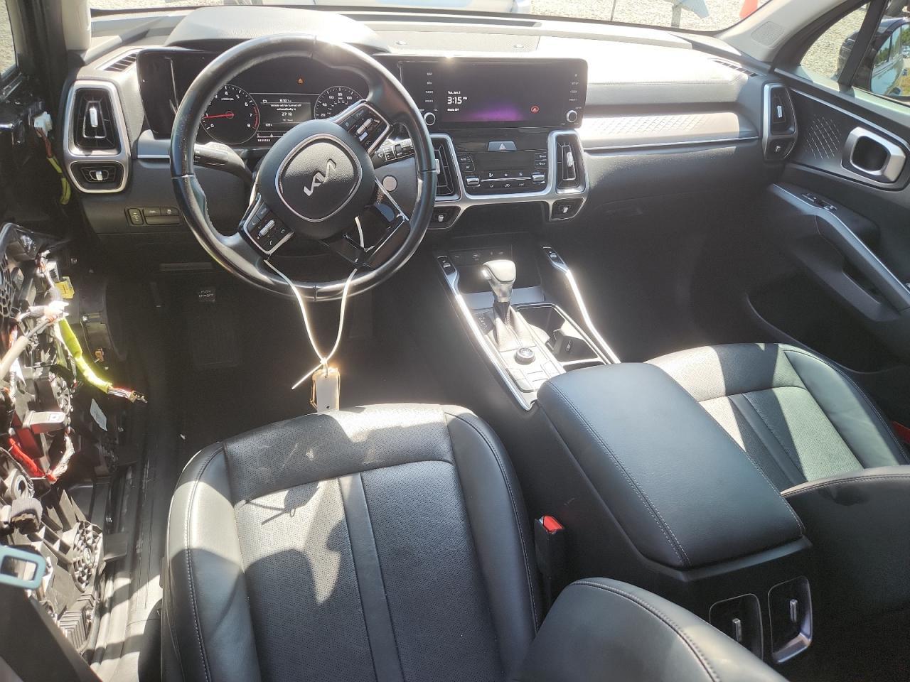 2023 KIA SORENTO — фото 8