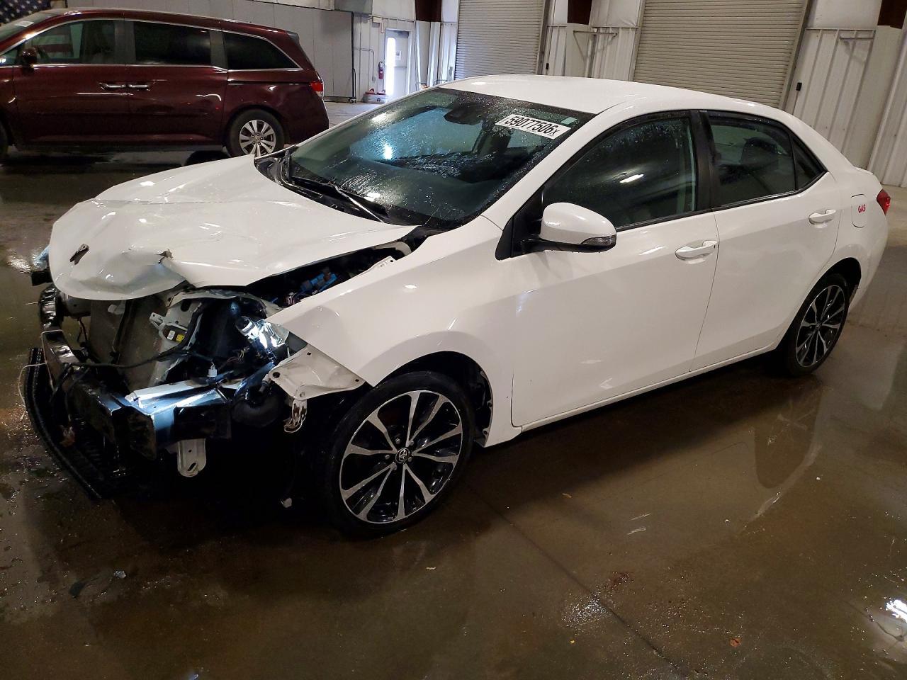 2017 TOYOTA COROLLA — фото 1