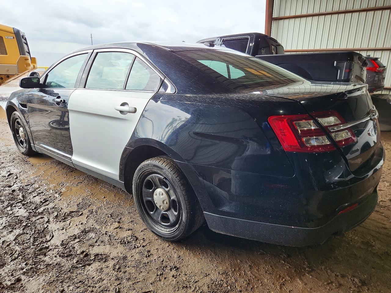 2015 FORD TAURUS — фото 2