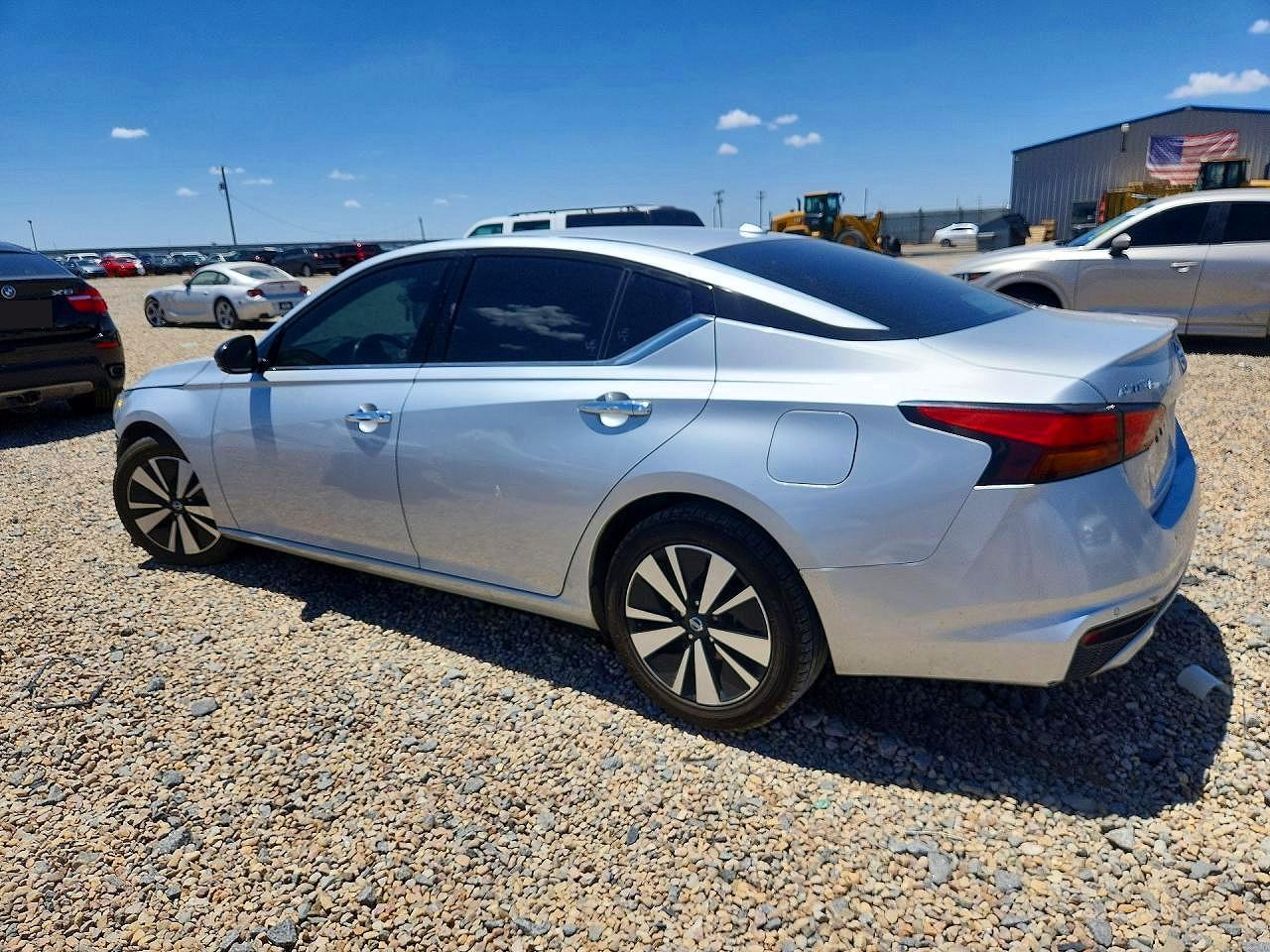 2019 NISSAN ALTIMA — фото 2