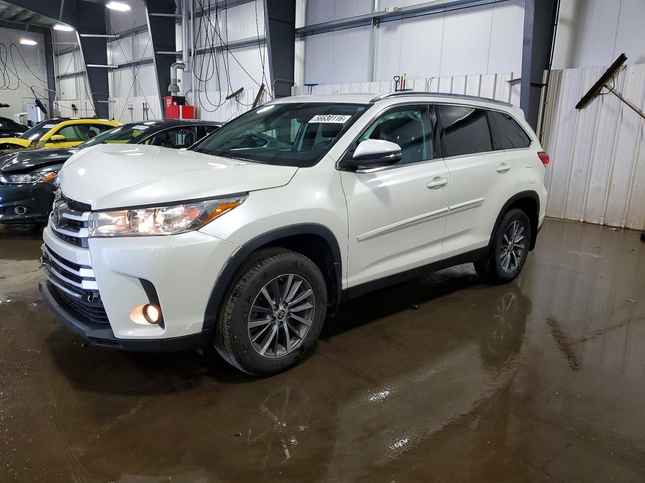 2019 TOYOTA HIGHLANDER — фото 1