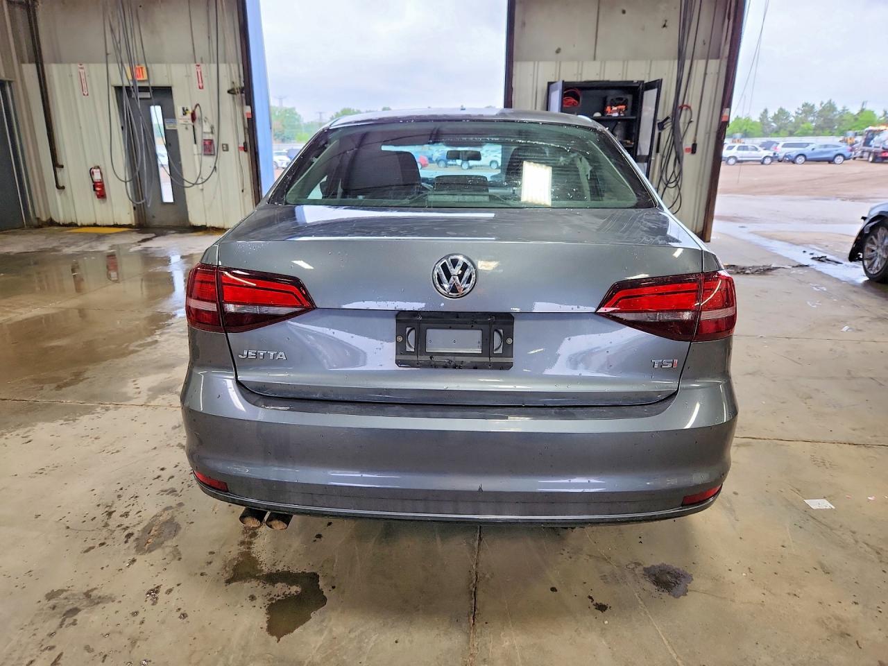 2016 VOLKSWAGEN JETTA — фото 6