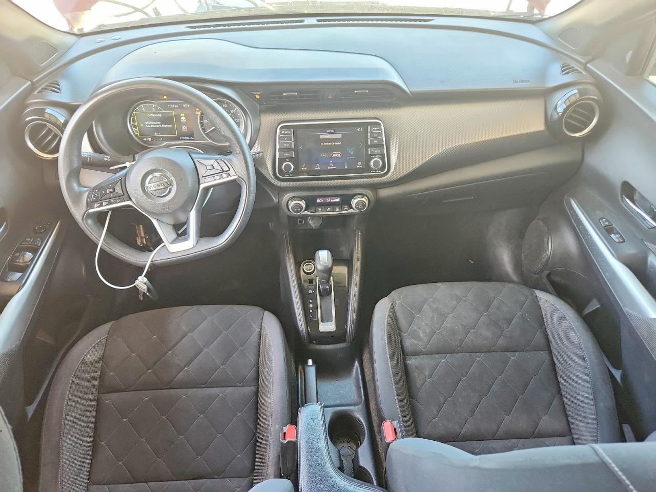 2019 NISSAN KICKS — фото 8