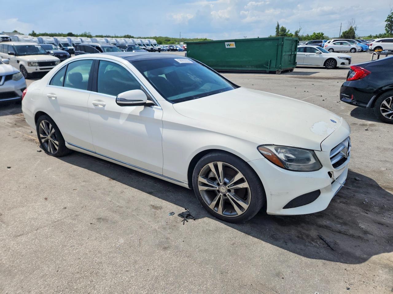 2017 MERCEDES-BENZ C-CLASS — фото 4