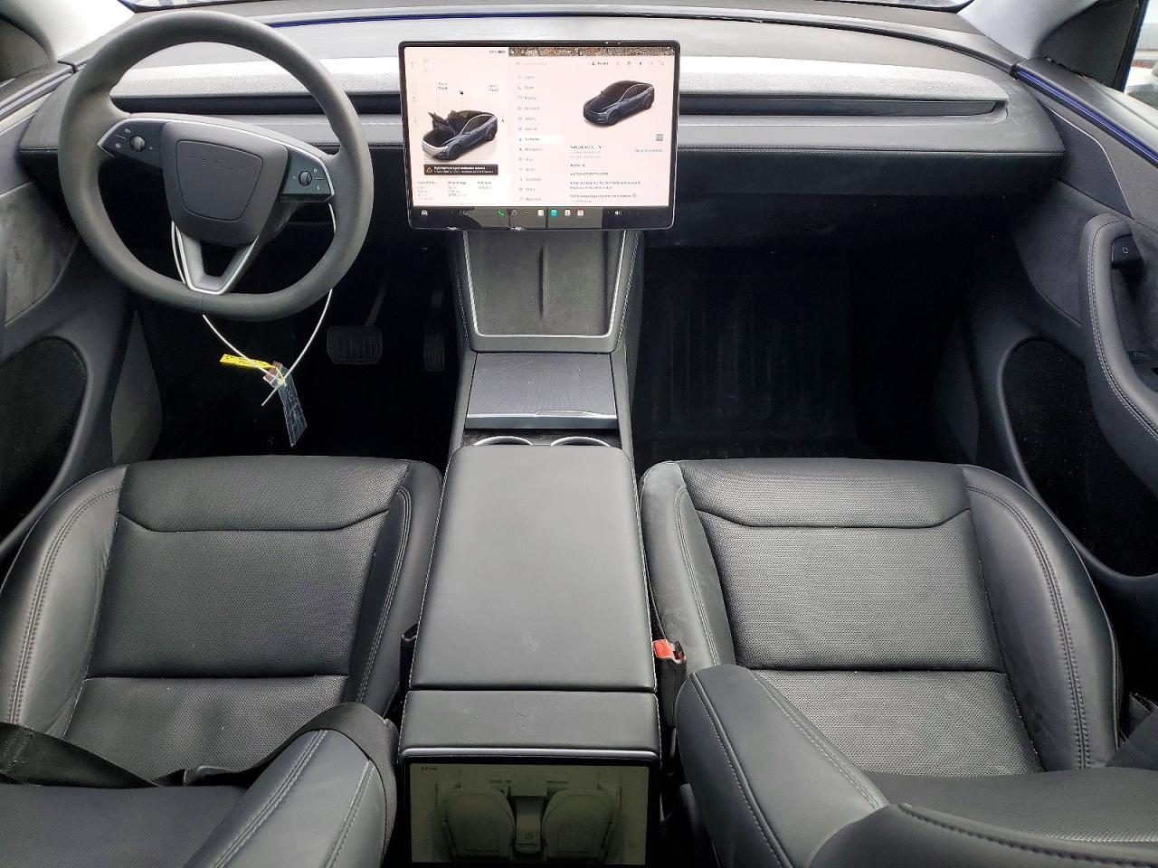 2026 TESLA MODEL Y — фото 8