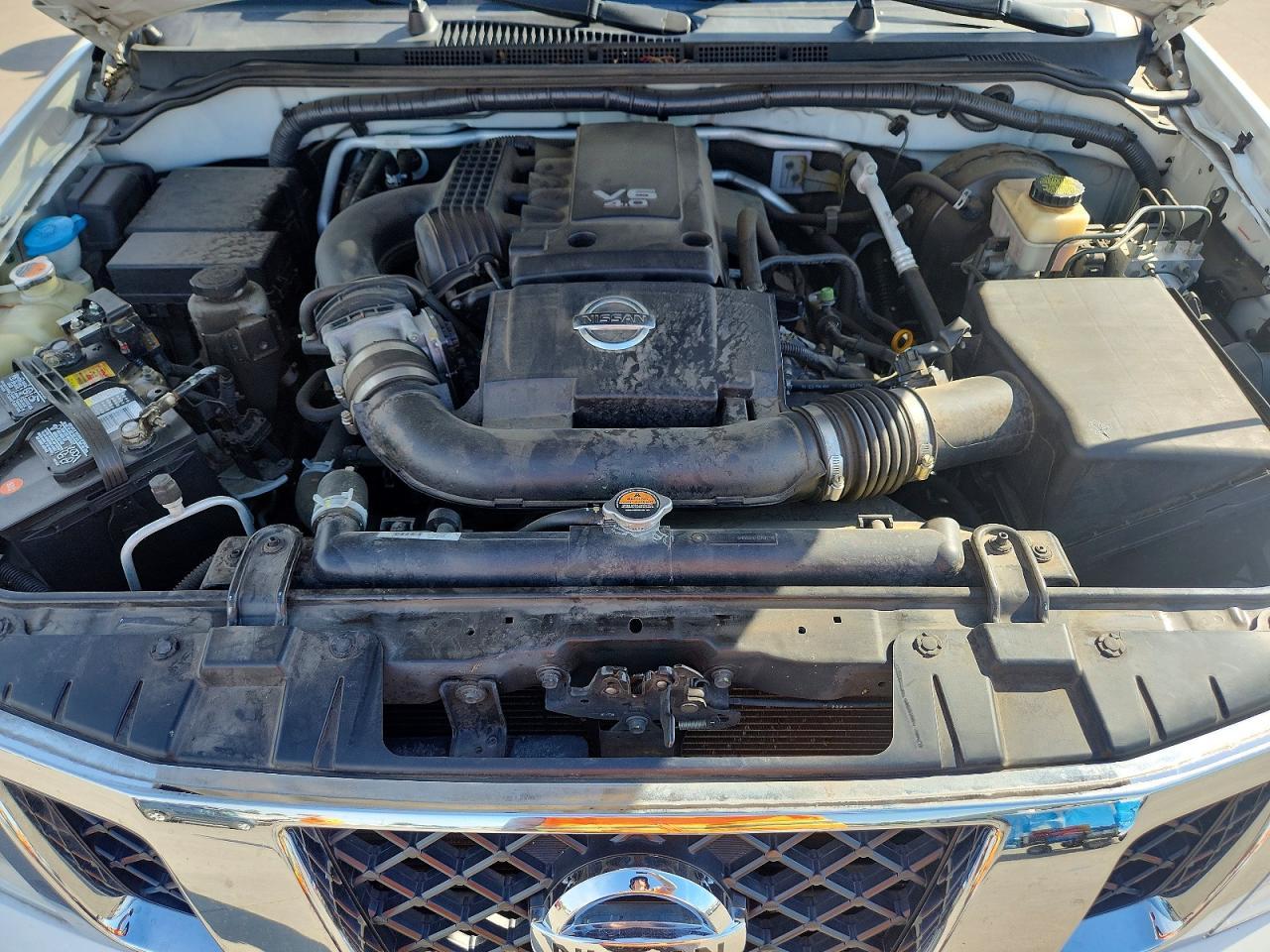 2015 NISSAN FRONTIER — фото 11