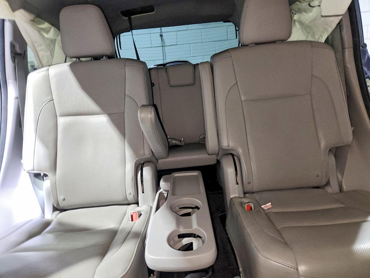2015 TOYOTA HIGHLANDER — фото 10