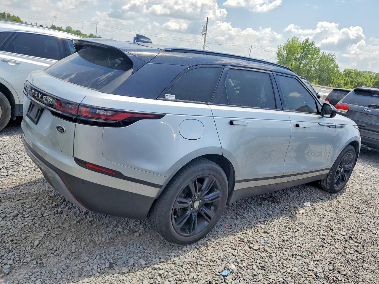 2019 LAND ROVER RANGE ROVER VELAR — фото 3