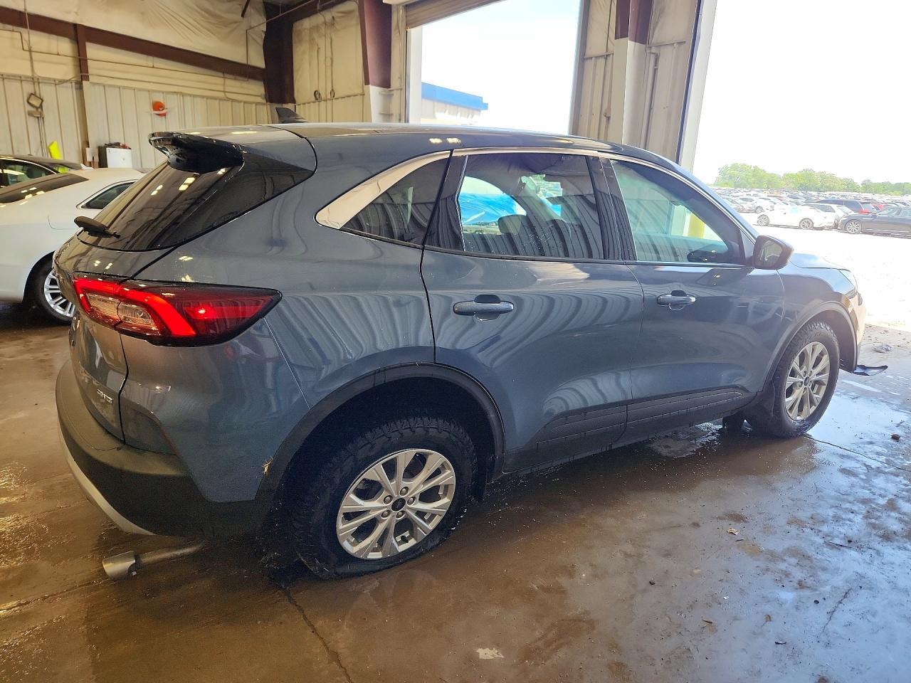 2024 FORD ESCAPE — фото 3