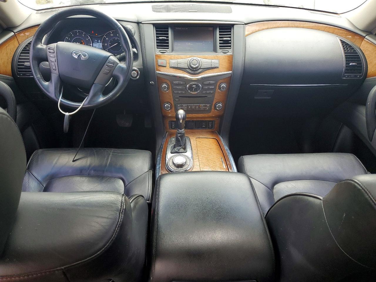 INFINITI QX56