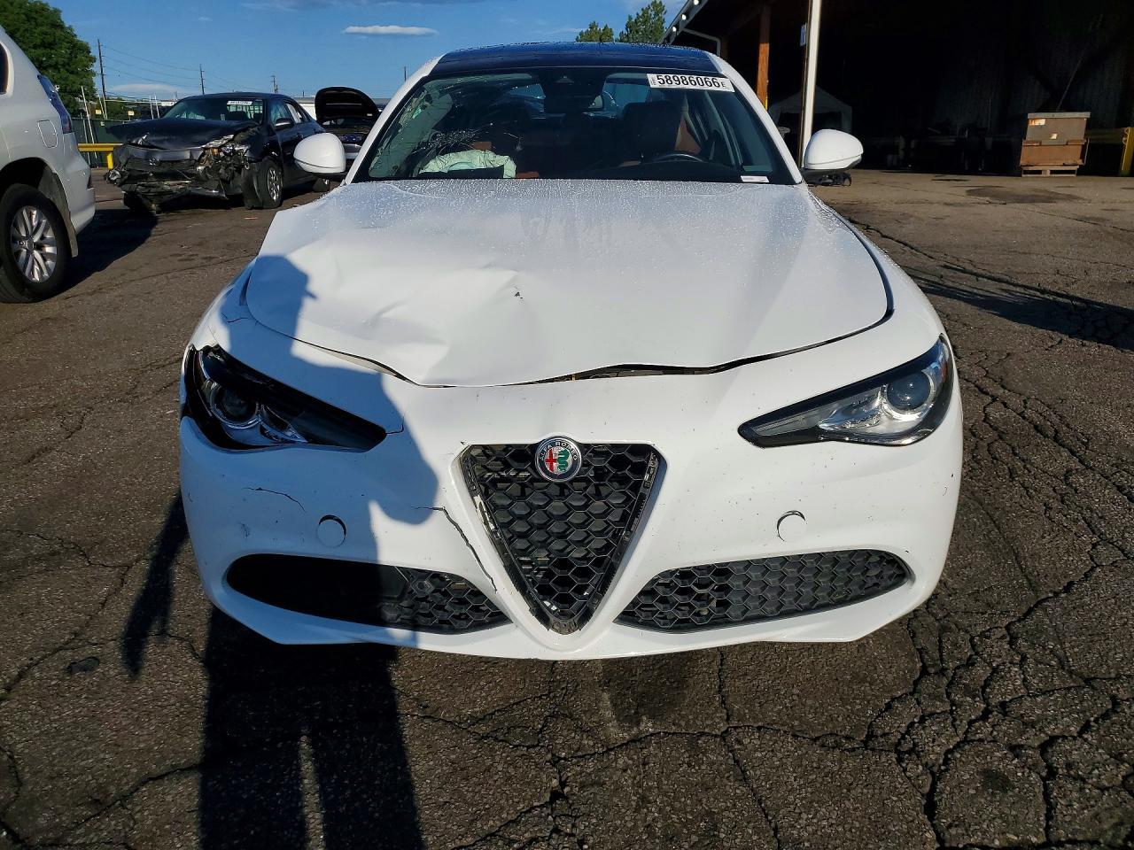 2019 ALFA ROMEO GIULIA — фото 5