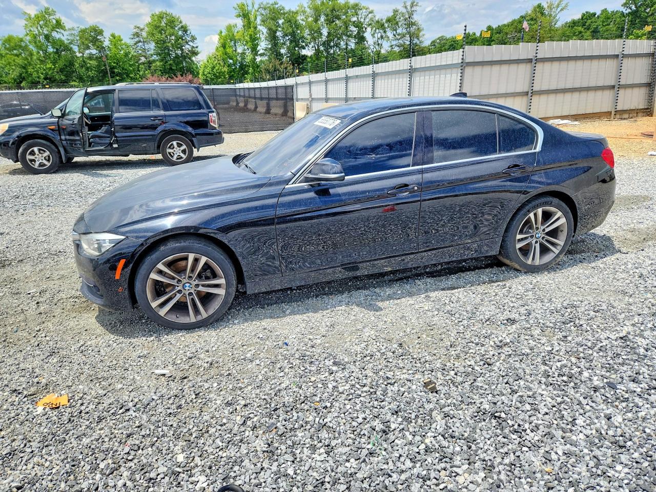 2017 BMW 3 SERIES — фото 1