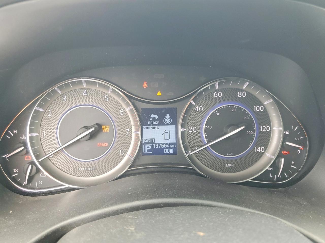 INFINITI QX80