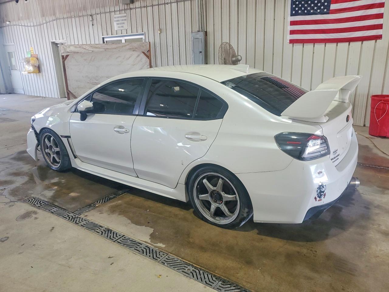 2017 SUBARU WRX STI — фото 2