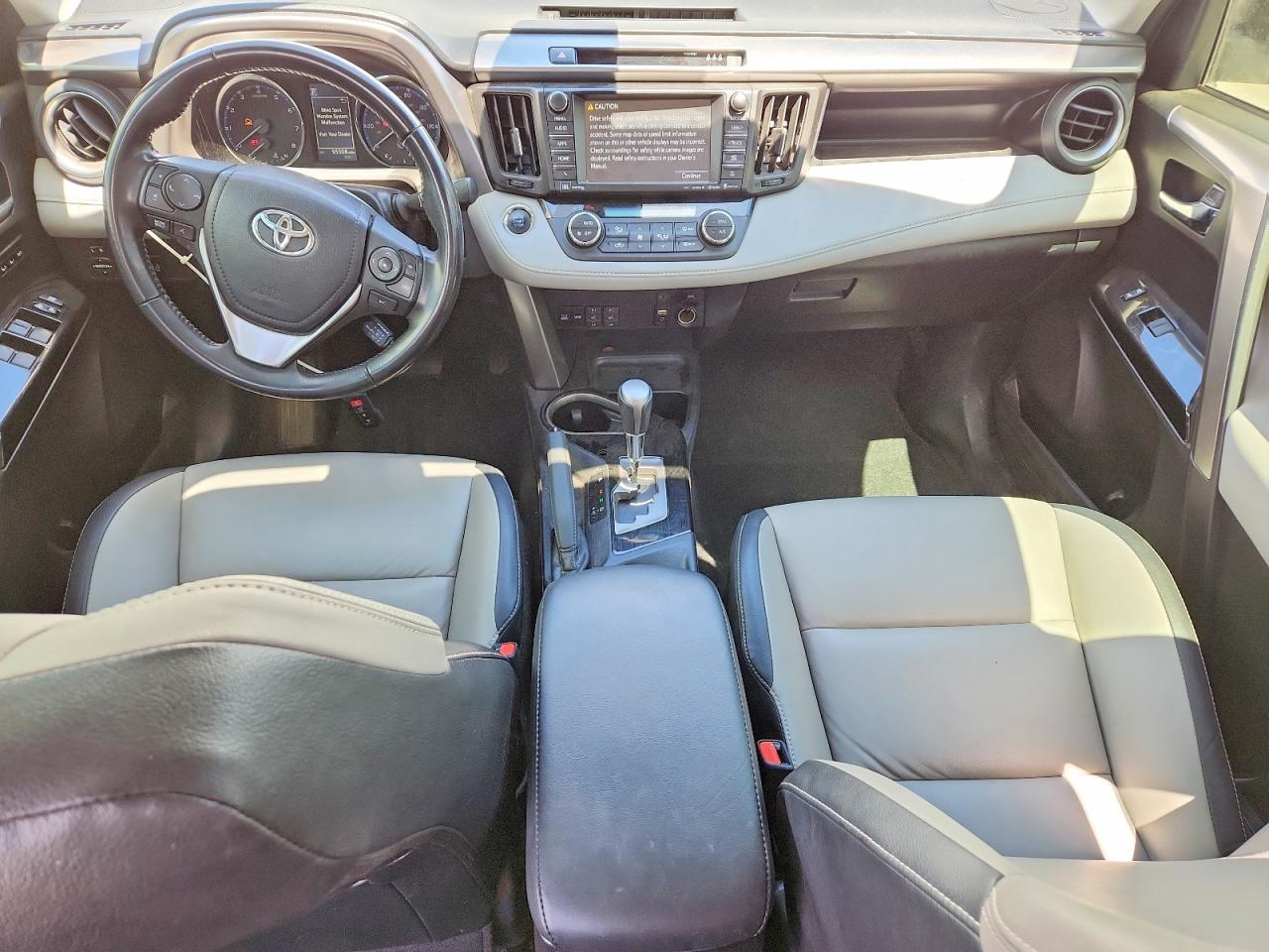 2018 TOYOTA RAV4 — фото 8
