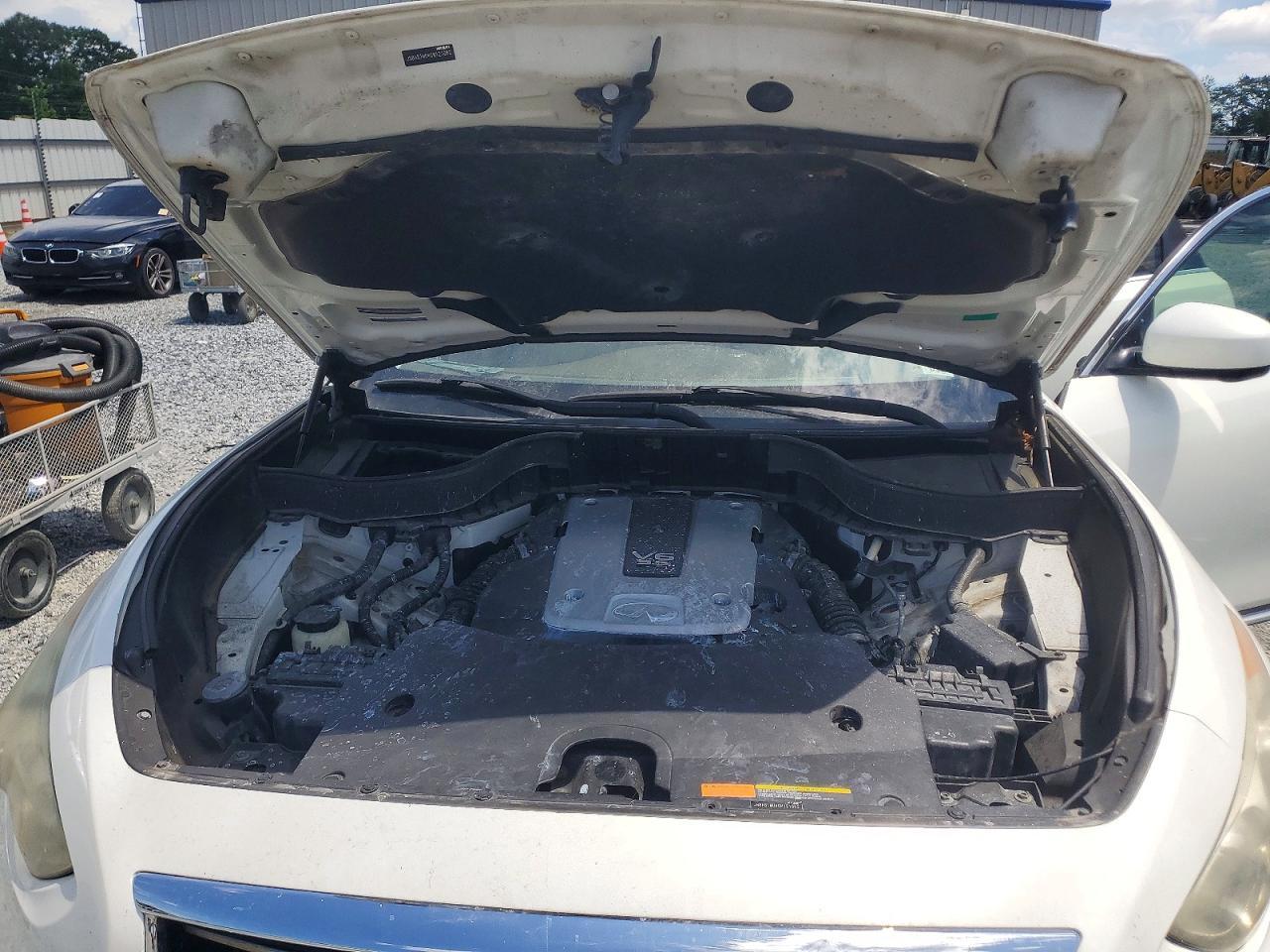INFINITI FX35