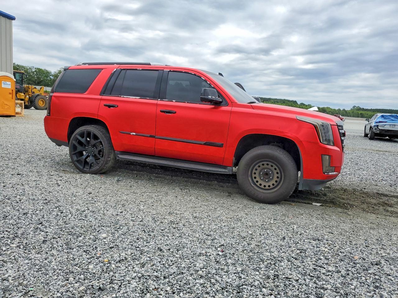 2017 CADILLAC ESCALADE — фото 4