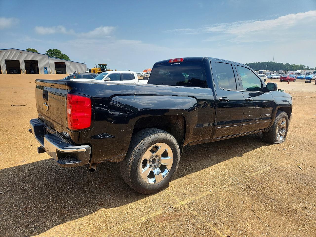 2019 CHEVROLET SILVERADO 1500 — фото 3