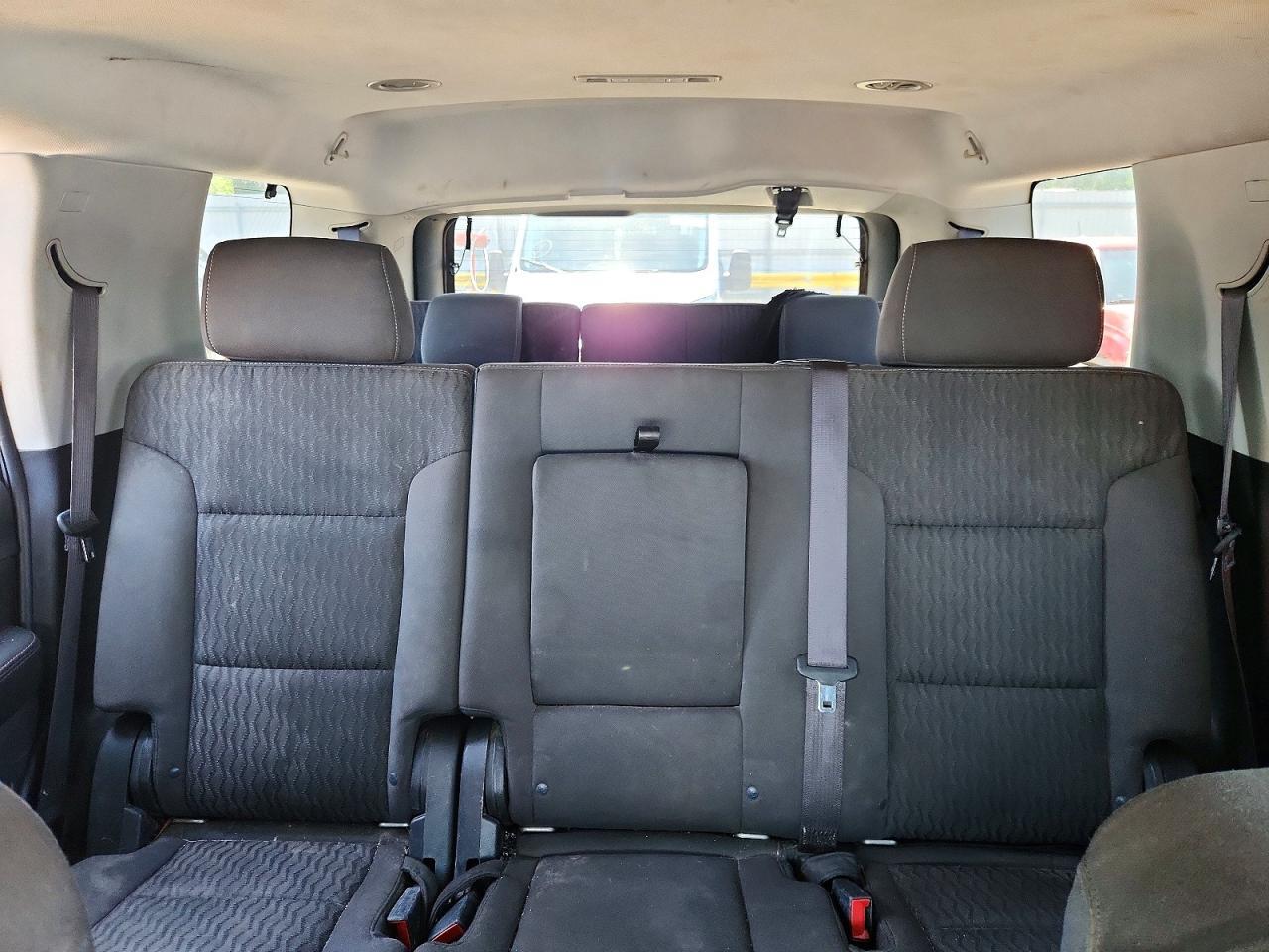 2017 GMC YUKON — фото 10