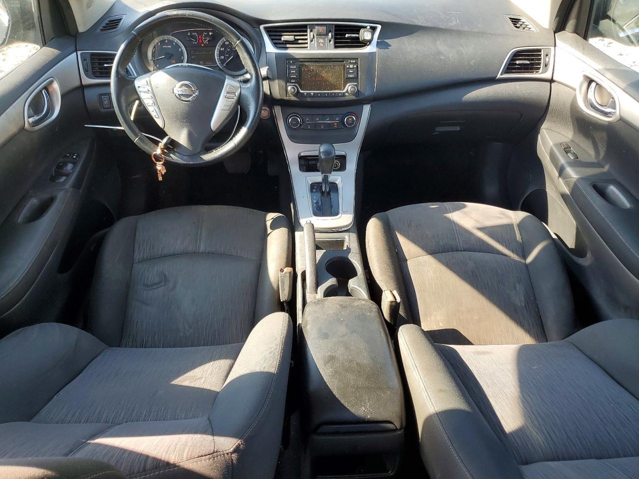 2015 NISSAN SENTRA — фото 8