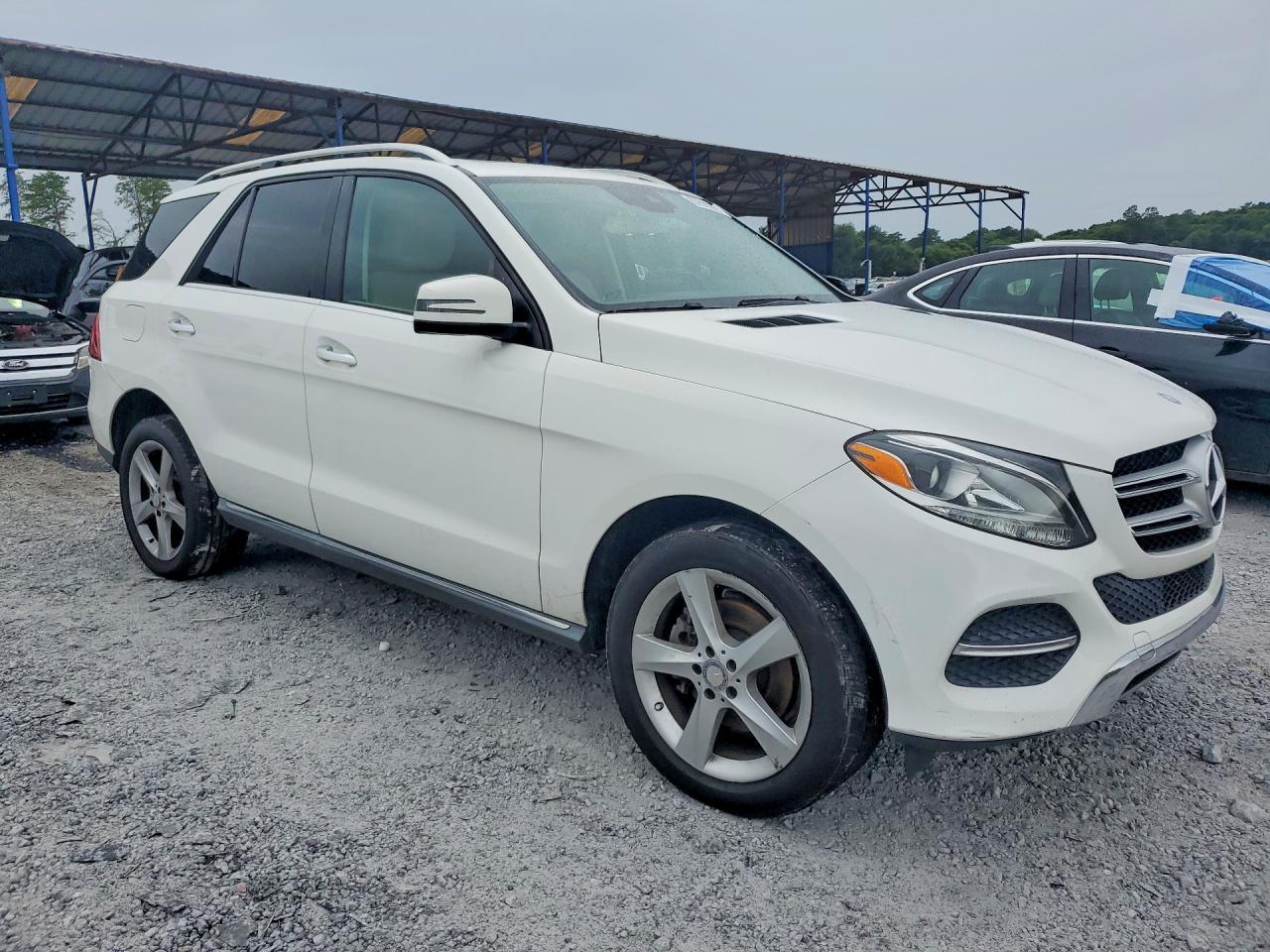 2017 MERCEDES-BENZ GLE-CLASS — фото 4