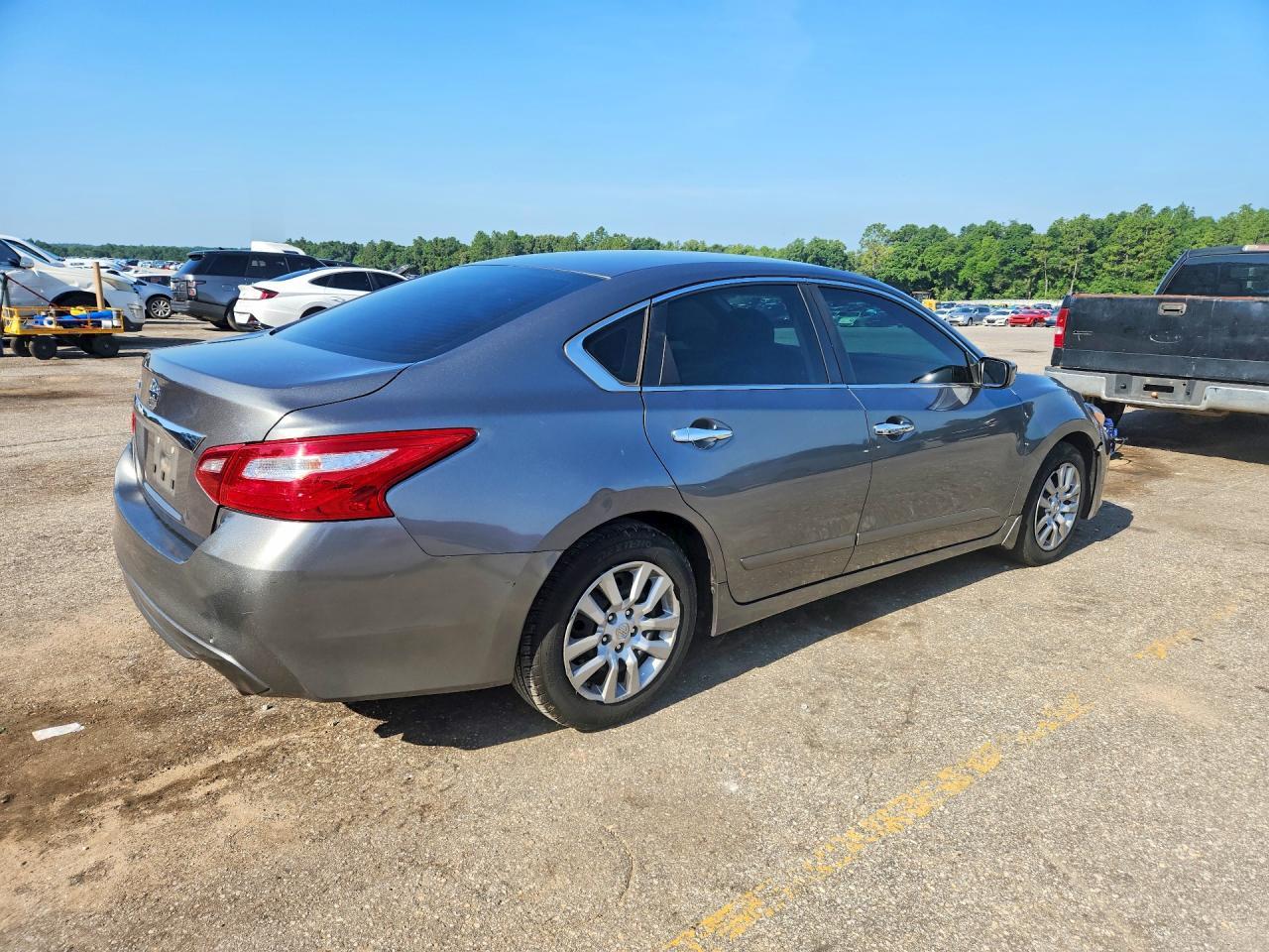 2016 NISSAN ALTIMA — фото 3