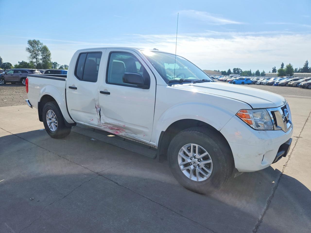2015 NISSAN FRONTIER — фото 4