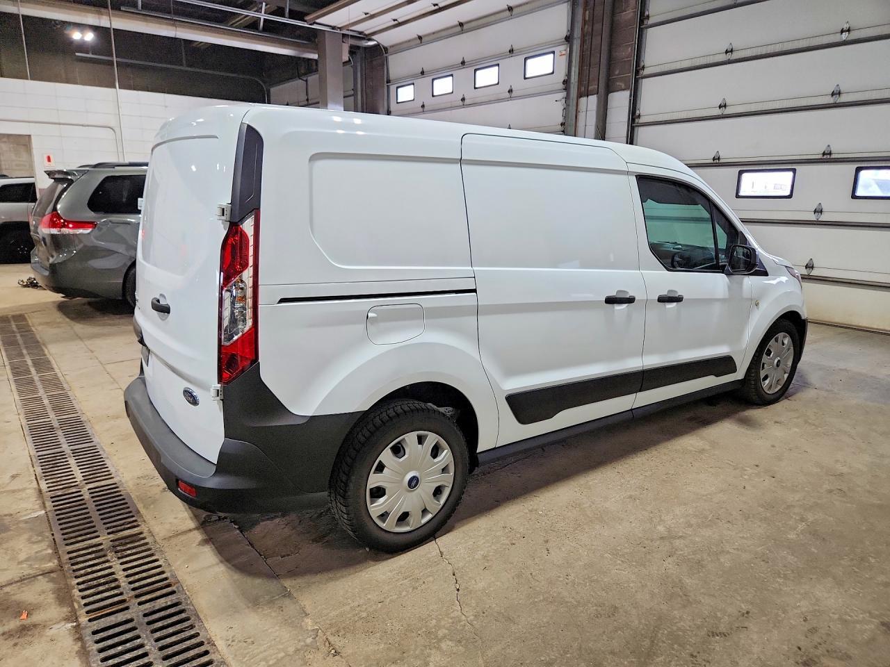 2022 FORD TRANSIT CONNECT — фото 3