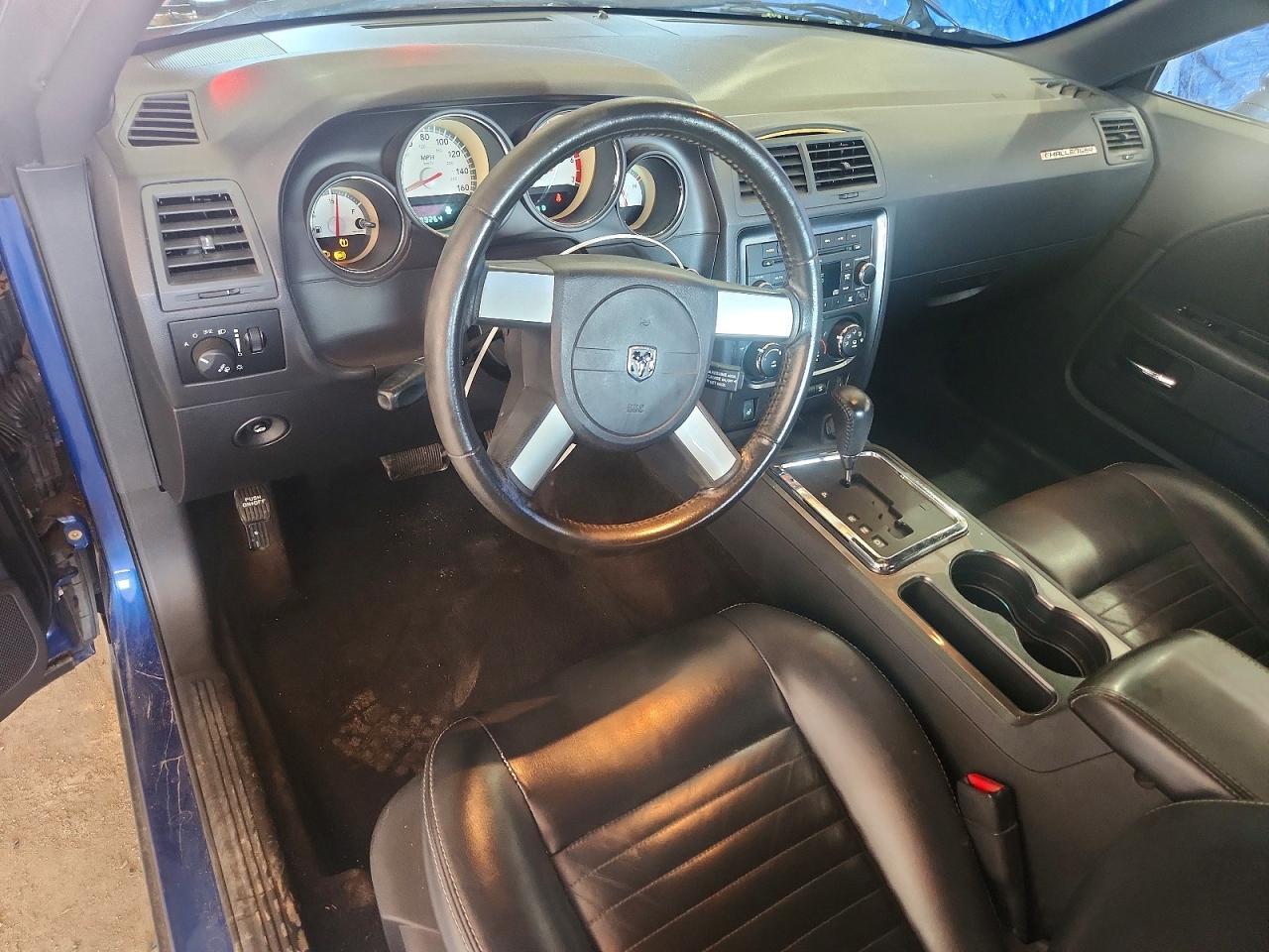 2010 DODGE CHALLENGER — фото 8