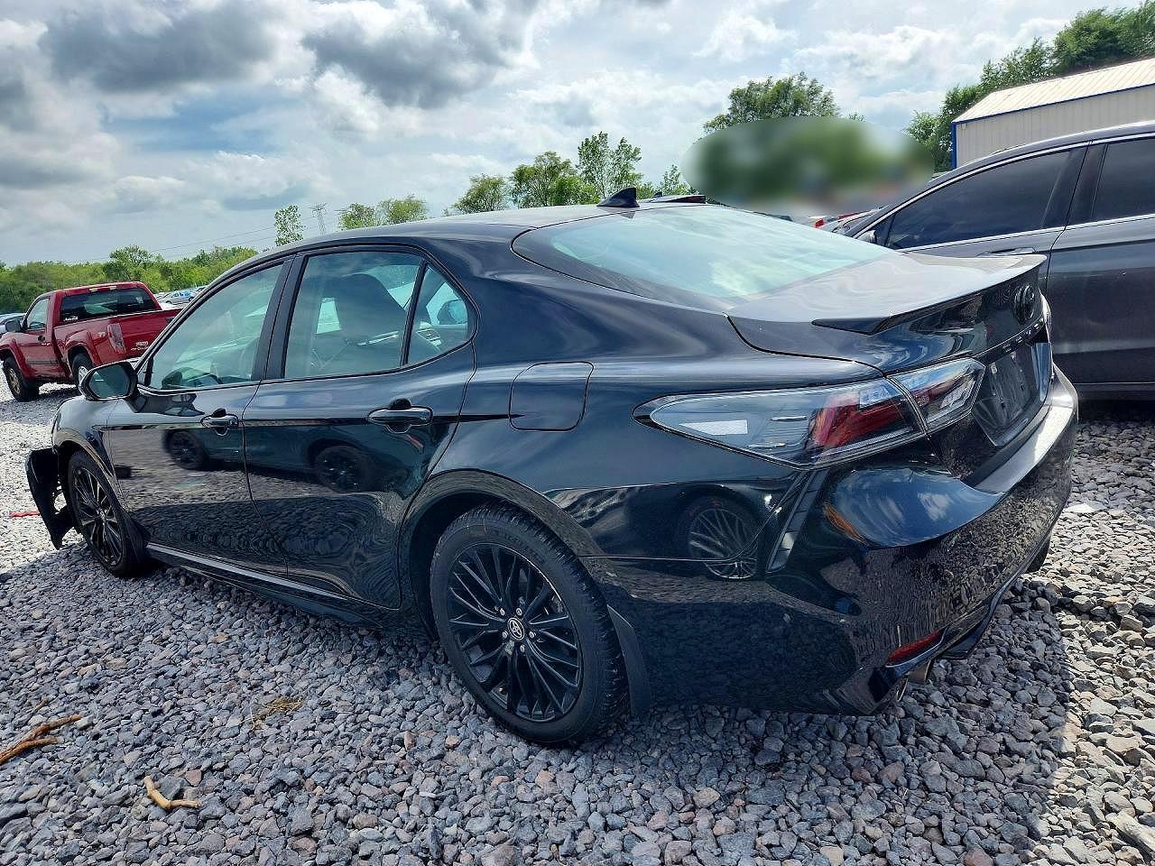 2022 TOYOTA CAMRY HYBRID — фото 2